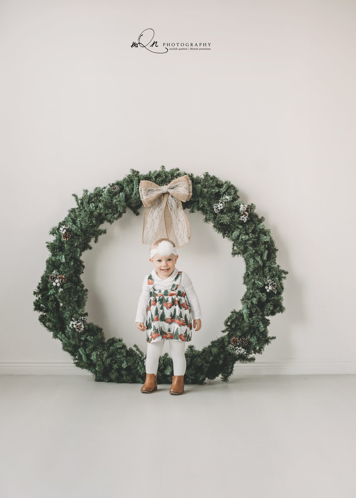 Holiday Mini Sessions in Minneapolis