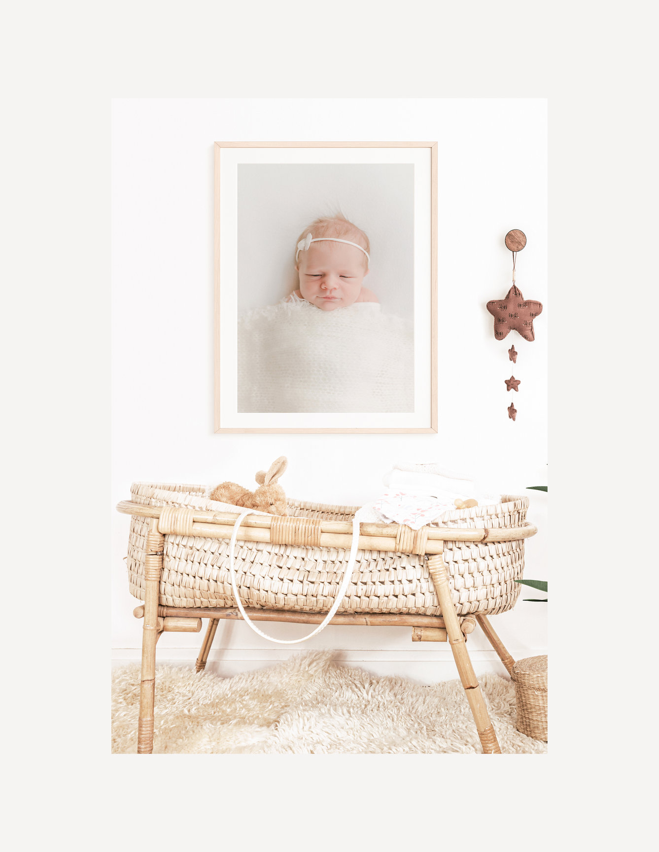 Minneapolis families looking for a photo session they’ll actually enjoy—start here. A full-service experience designed to make it simple and beautiful.