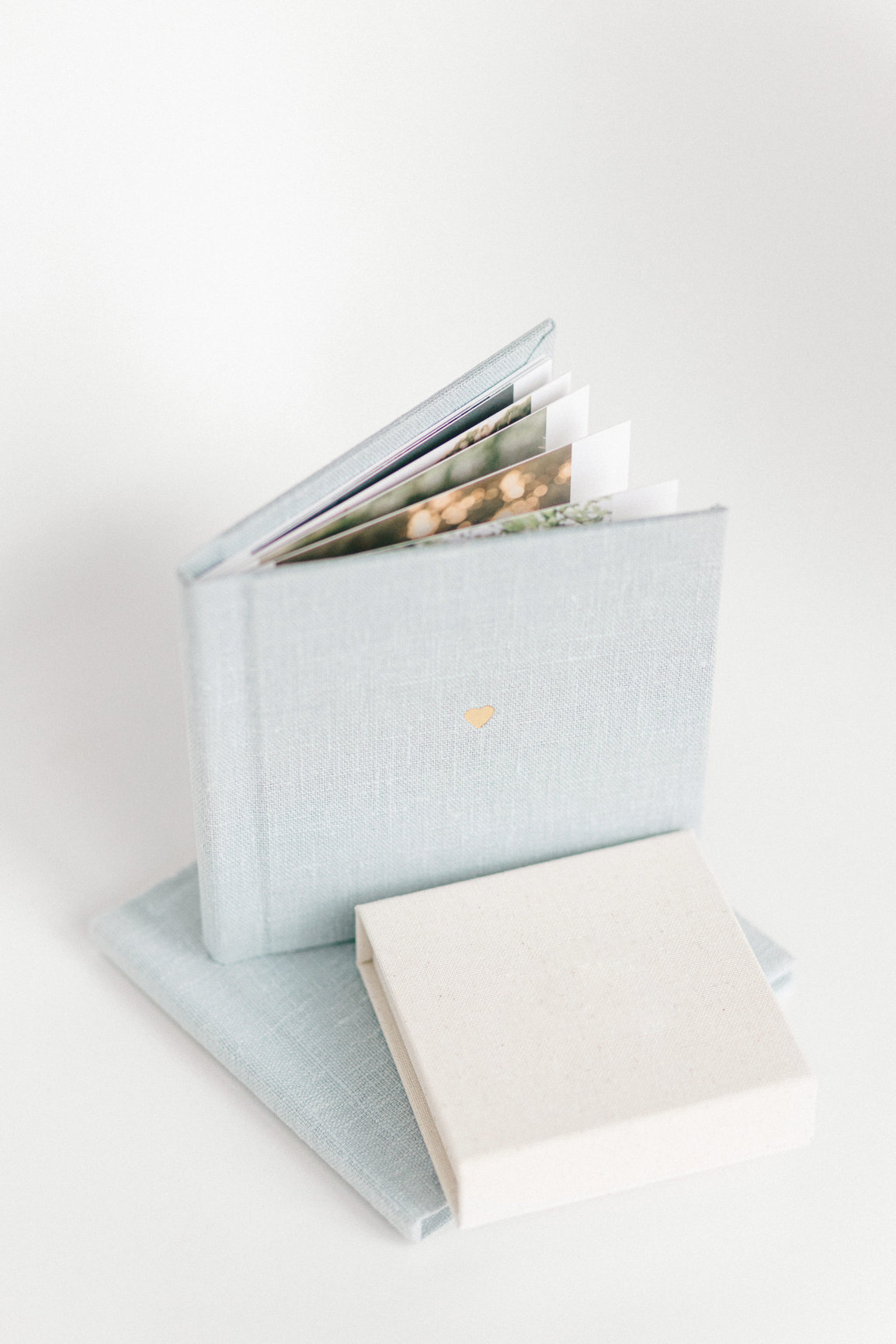 The best grandparent gifts are personal and lasting. See how pocket books bring everyday joy and connection through timeless heirloom photography products.